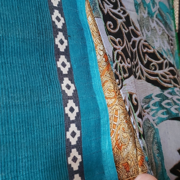 Recycled Sari fabric 3 pocket folder - Picture 7 of 8